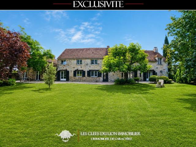 Maison de 14 pièces de luxe en vente à Moret sur Loing, France