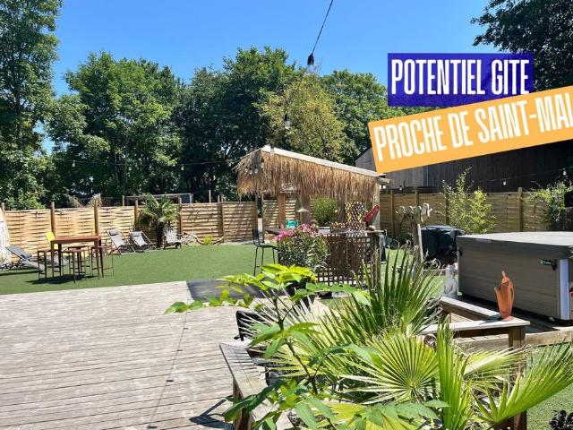 Maison de 9 chambres de luxe en vente à Saint Jouan des Guérets, Bretagne