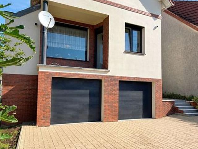 Maison de 9 pièces de luxe en vente à Ormesson sur Marne, France
