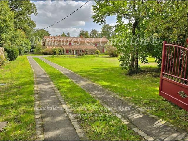 Maison de 9 pièces de luxe en vente à Challans, Pays de la Loire