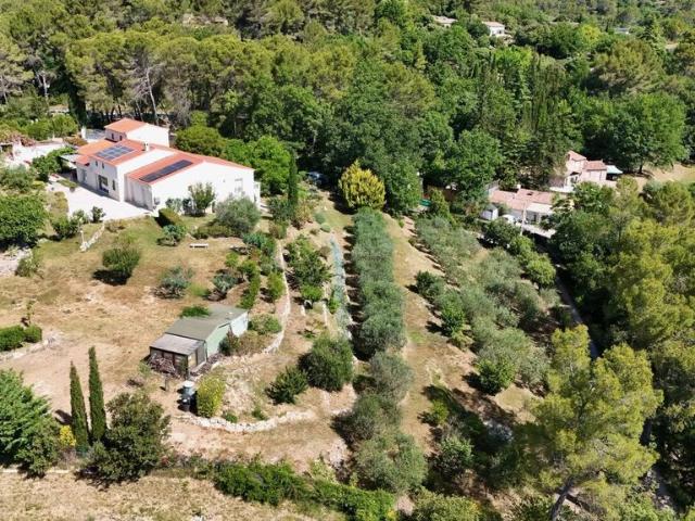 Maison de 9 pièces de luxe en vente à Flayosc, France