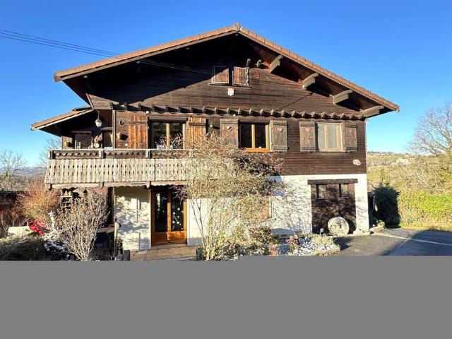 Maison de 9 pièces de luxe en vente à Seynod, France