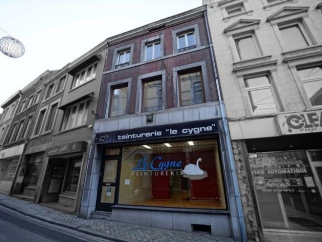 Maison de commerce dans le centre de Huy !