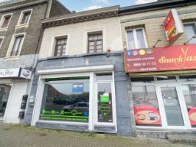 Maison de commerce de + 160m² idéalement située