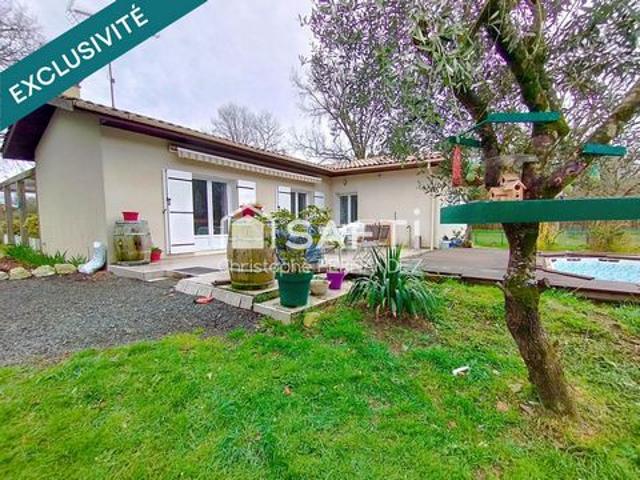 Maison de contemporaine, grand garage de 180m²