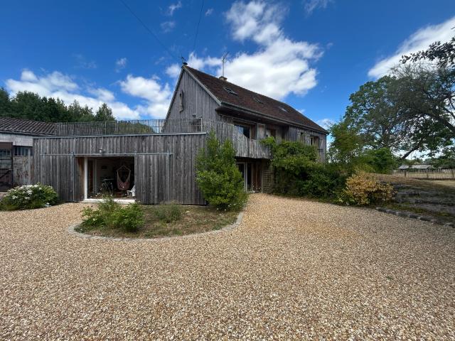 MAISON DE CAMPAGNE