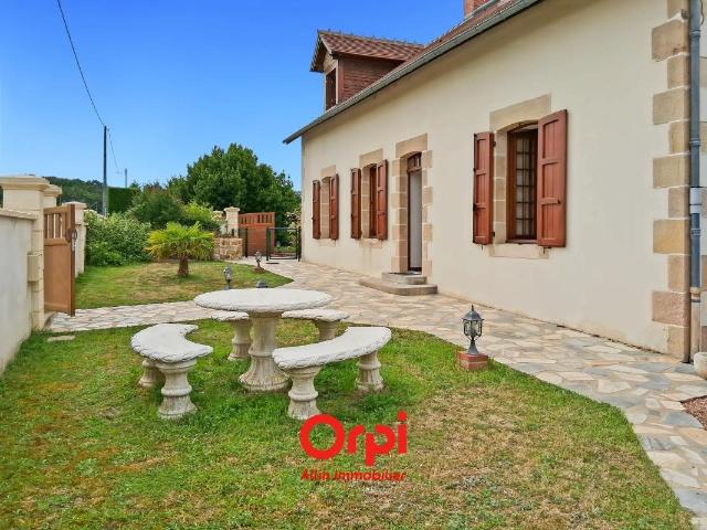 Maison de campagne 2 hectares, dépendances 133m² Deneuille les Mines