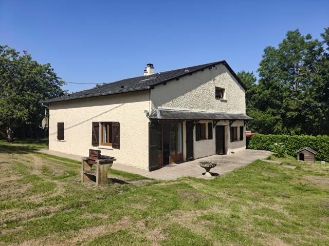 MAISON DE CAMPAGNE