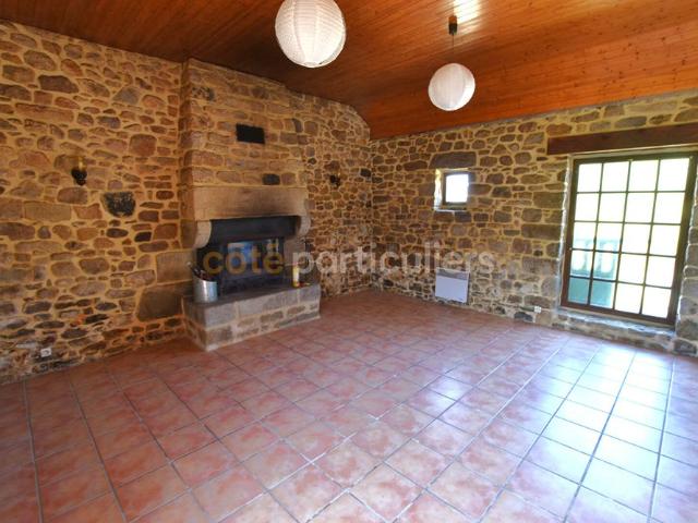 MAISON DE CAMPAGNE 50 M² 1 CHAMBRE 2 APPENTIS JARDIN