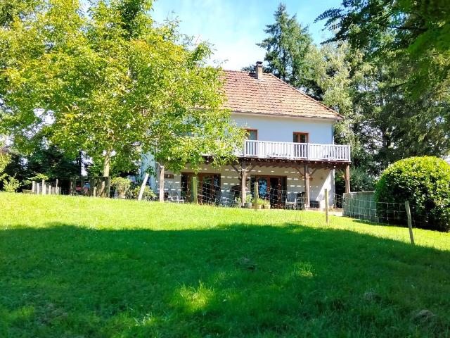 Maison de Campagne, 5 Chambres, Vue Panoramique, Gîte, Dépen. 156m² Pressac