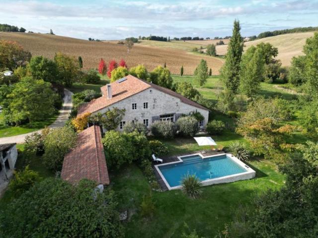 Superbe propriété de campagne dans un emplacement idéal