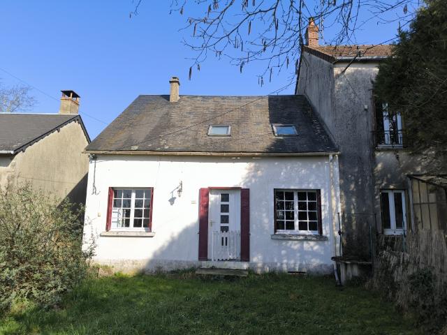 MAISON DE CAMPAGNE A 10 MIN DES GRANDS LACS DU MORVAN