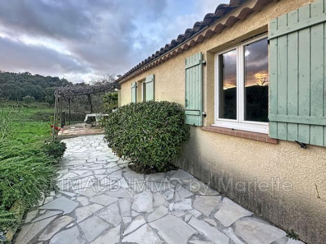 maison de campagne, au calme avec 4 chambres, piscine
