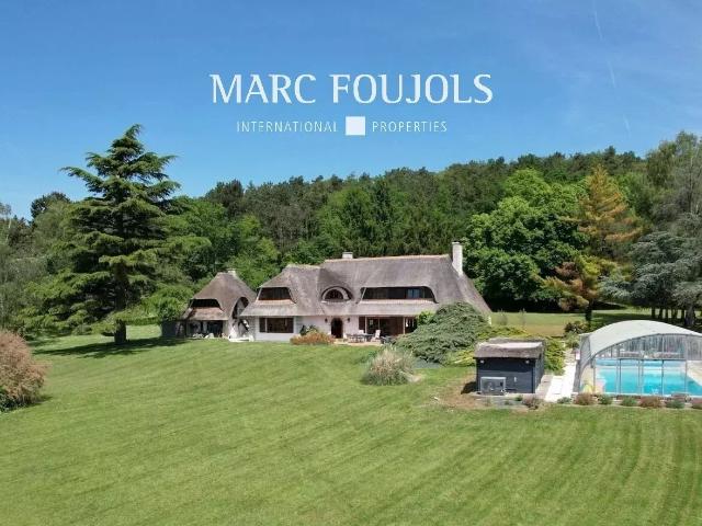 Maison de campagne au sein d'un parc de 2,5 hectares