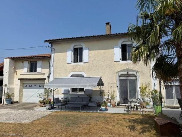 Maison de Campagne Avec 4 Chambres à Loubille Exclusif à TIC IMMOBILER