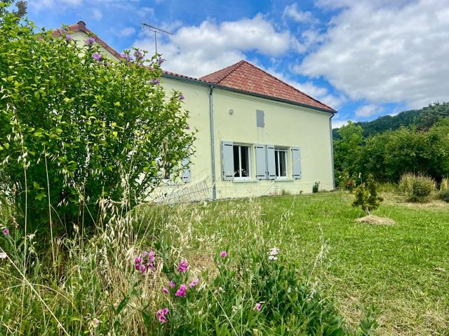 Maison de campagne avec vue panoramique 218m² Sainte Livrade sur Lot