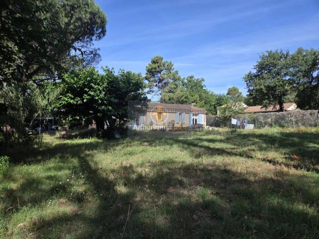 Maison de campagne avec locataire jusqu'en 2028 99m² Mondragon