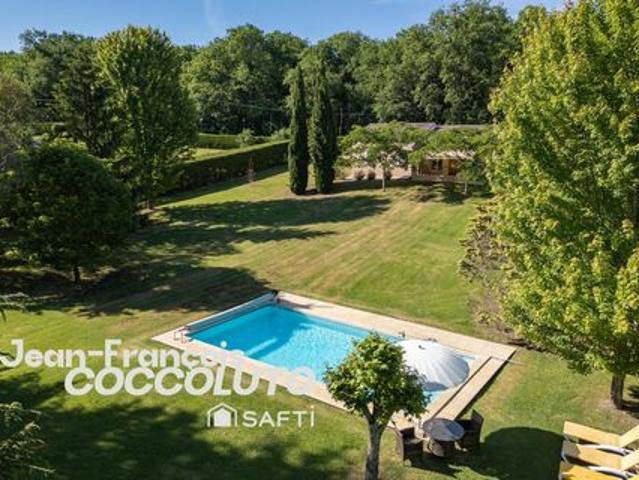 Maison familiale 3ch, avec piscine et parc arboré