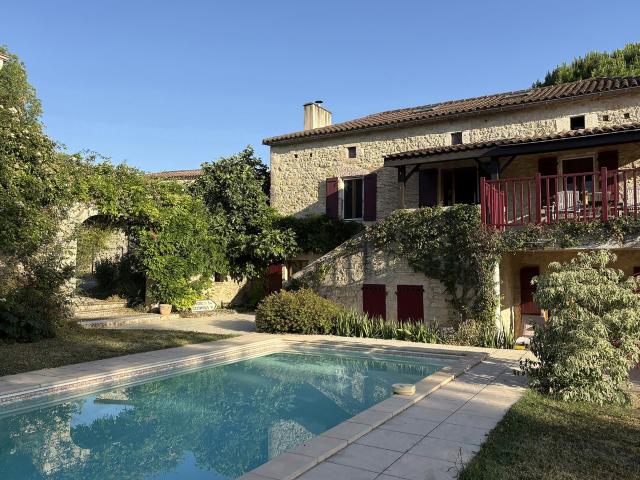 Maison de campagne avec piscine 160m² Mauroux