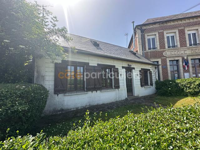 Maison de campagne axe HAM/NESLE