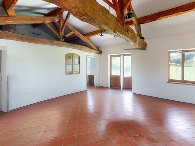 Maison De Campagne Dans Le Maconnais 140m² Saint Pierre le Vieux