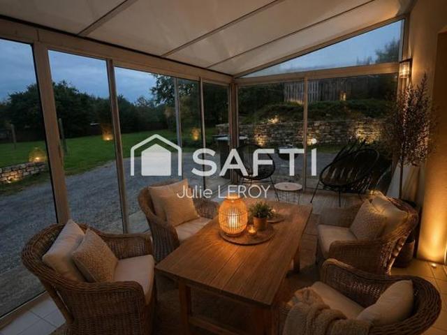 Maison de campagne de 111m², située à Blandouet Saint Jean 53270
