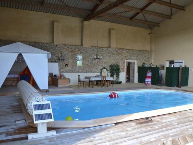 Maison de campagne de caractère – 186 m² – Piscine chauffée – Dépendances