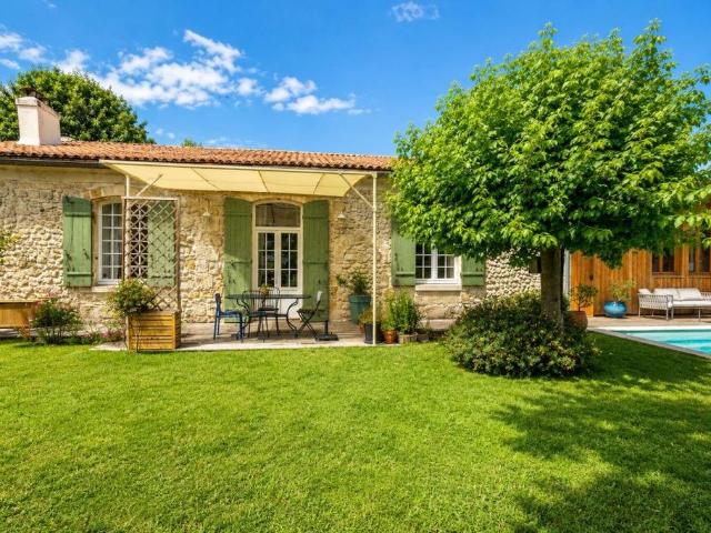 Maison de campagne de luxe de 4 chambres en vente Le Bouscat, France