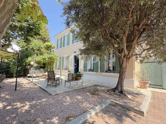 Villa de 7 pièces de luxe en vente Marseille, Provence Alpes Côte d'Azur