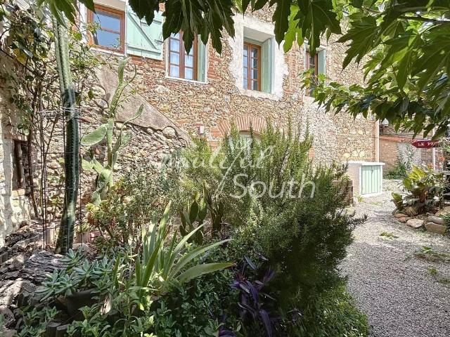 Maison de campagne de luxe de 5 chambres en vente Camélas, France
