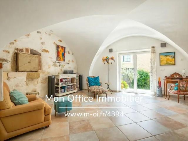 Maison de campagne de luxe de 5 chambres en vente Lançon Provence, Provence Alpes Côte d'Azur