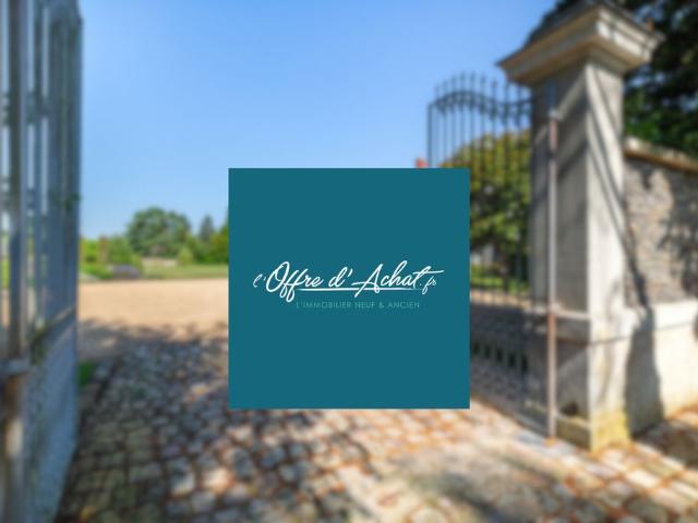 Maison de campagne de luxe de 9 pièces en vente Villevêque, France