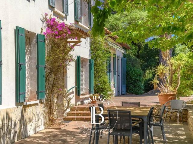 Maison de campagne de luxe en vente La Garde, France