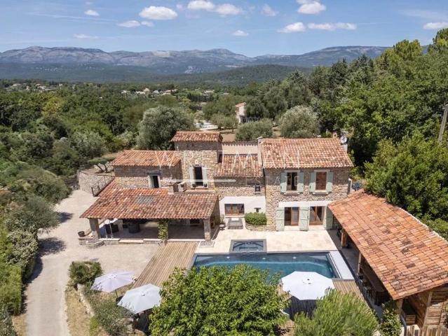 Maison de campagne de luxe en vente Montauroux, France