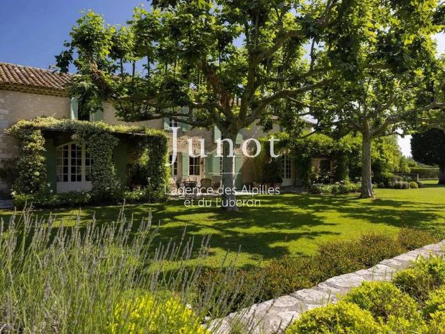 Maison de campagne de luxe en location Eygalières, France