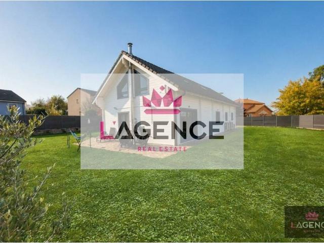 Maison de campagne en Vente à Beuveille