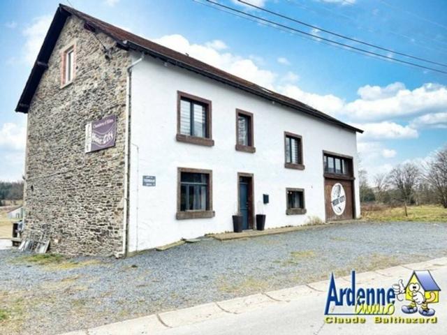 Maison de campagne en Vente à Houffalize