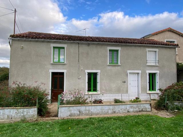 Maison de campagne et dépendances à LE TALLUD
