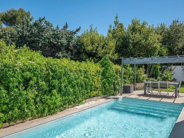 Maison de campagne exclusive de 150 m2 en vente Marseille, Provence Alpes Côte d'Azur