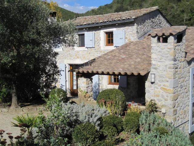Maison de campagne exclusive de 136 m2 en vente Valvignères, France