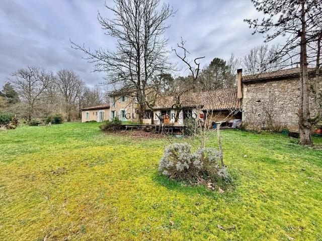 Maison de campagne Secteur Mussidan 280m² Saint Etienne de Puycorbier
