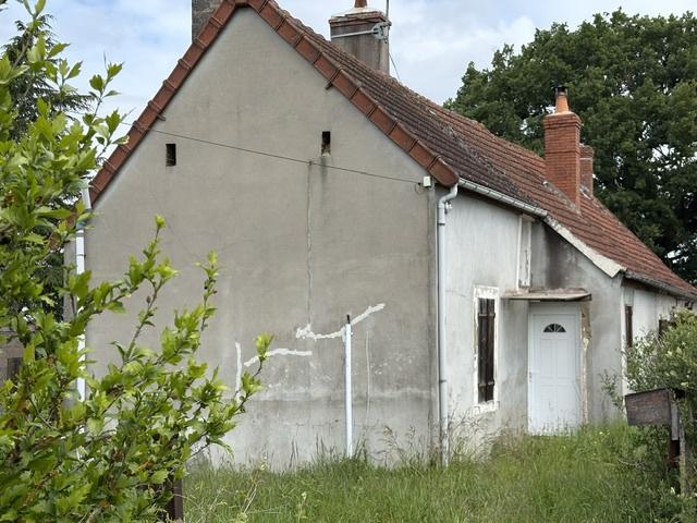 Maison de campagne sur 1300 M2 58250 FOURS