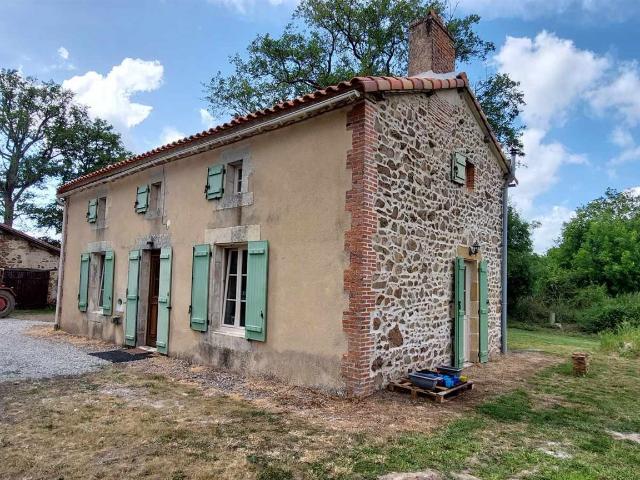 Maison De Campagne Sur 2Ha Grange 105m² Abzac