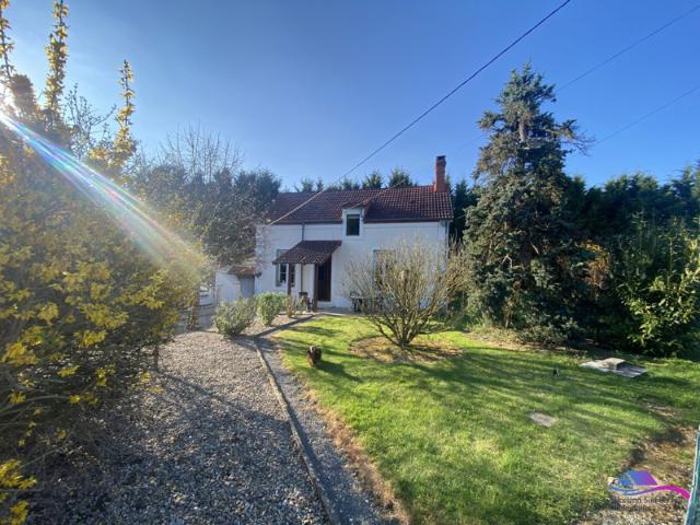 Maison de campagne sur 7 hectares !