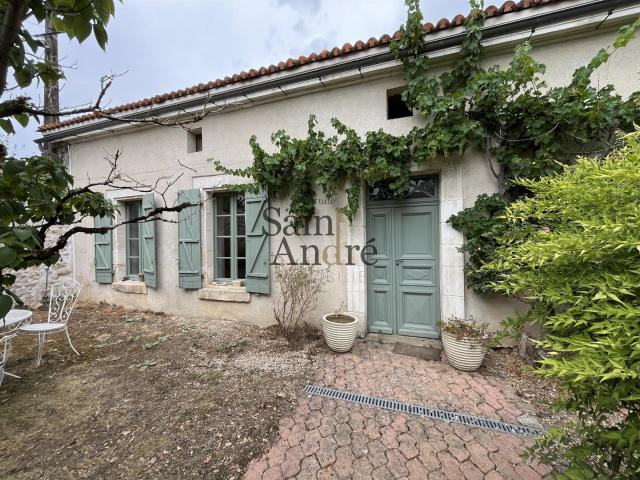 Maison de campagne type Longère Hameau aux portes d'Angoul. 330m² Roullet Saint Estèphe