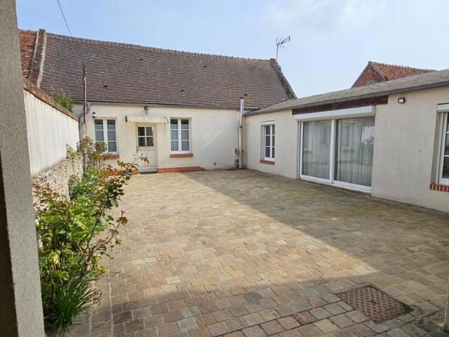 Maison 173 m² – 7 chambres terrain 1000 m²: rare sur le secteur !