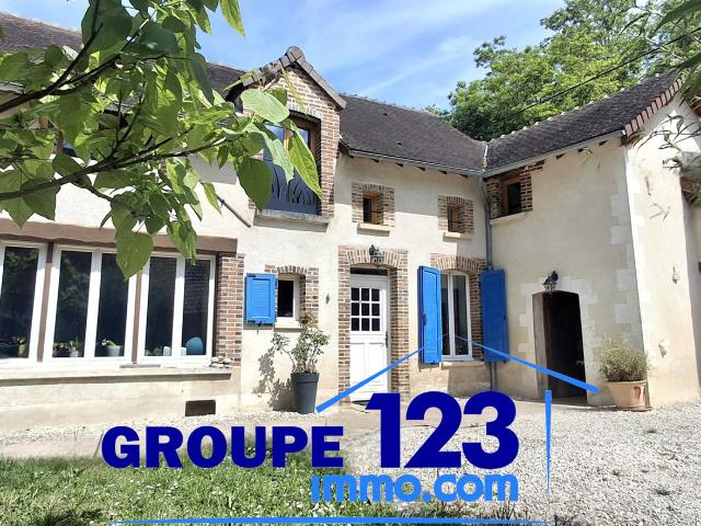 Maison de caractère au cœur d’un environnement naturel privi. 238m² Poilly sur Tholon