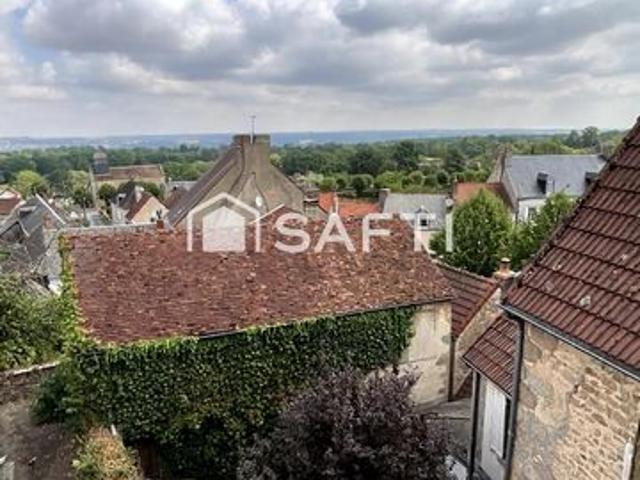 Maison de caractère au cœur du village