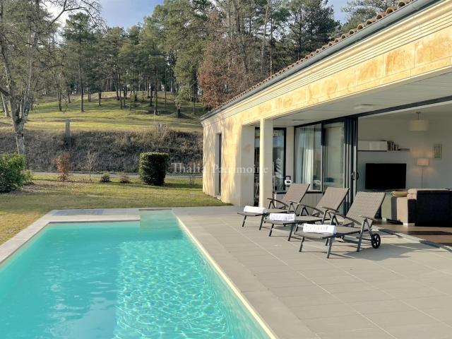 Maison De Caractere Au Calme Au Sein Du Golf De Saint Emilio. 150m² Saint Emilion