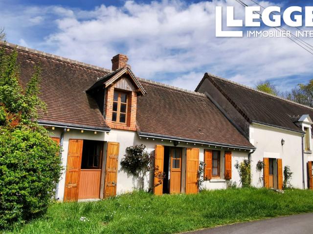Maison de caractère avec 2 chambres, dépendance, proche de Selles sur Cher, 41